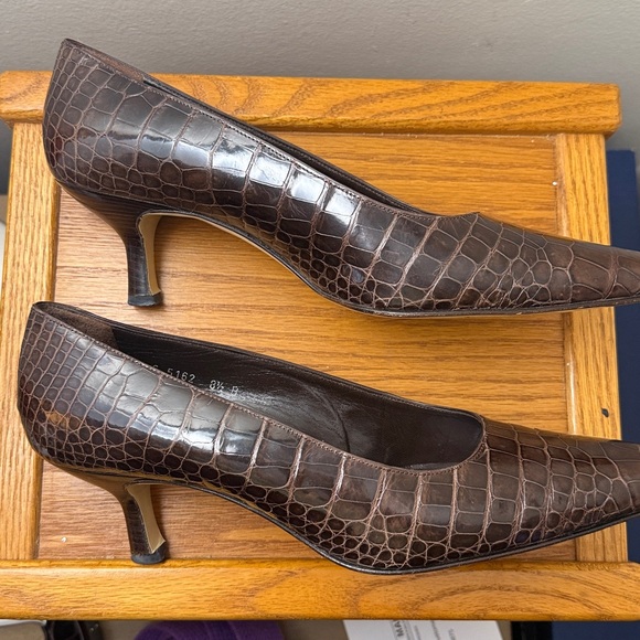 CROCO Pancaldi. Made in Italy. Kitten heel pumps. A classic WORN. Genuine croco - Picture 5 of 15